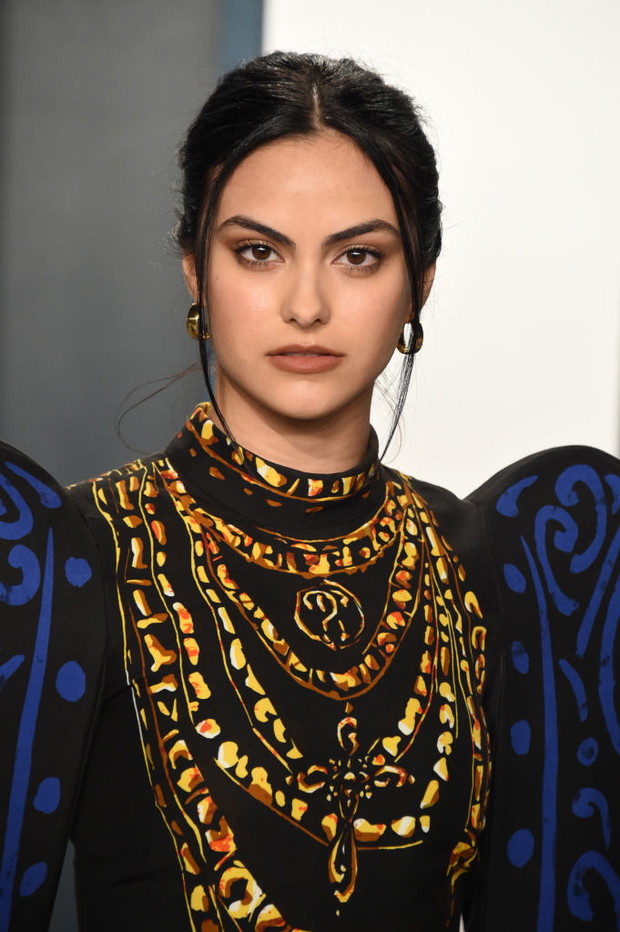 Camila Mendes