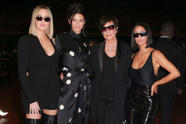 Khloe, Kendall, Kris i Kim w 2018 roku