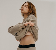 Slow fashion: ratuje planetę i szafę. Jak kupować mniej ubrań?