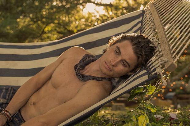 „Outer Banks” – Chase Stokes
