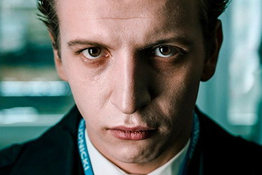 Netflix kupił „Hejtera” Jana Komasy! Kiedy film pojawi się na platformie?