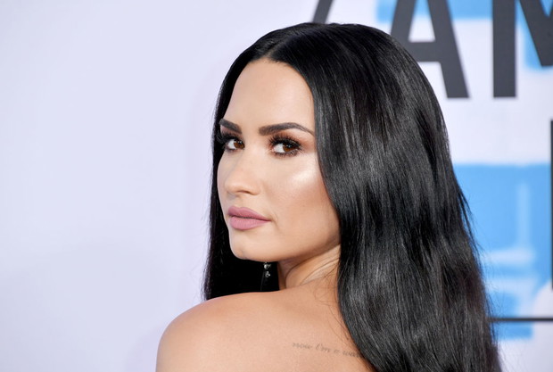 Oraz Demi Lovato.