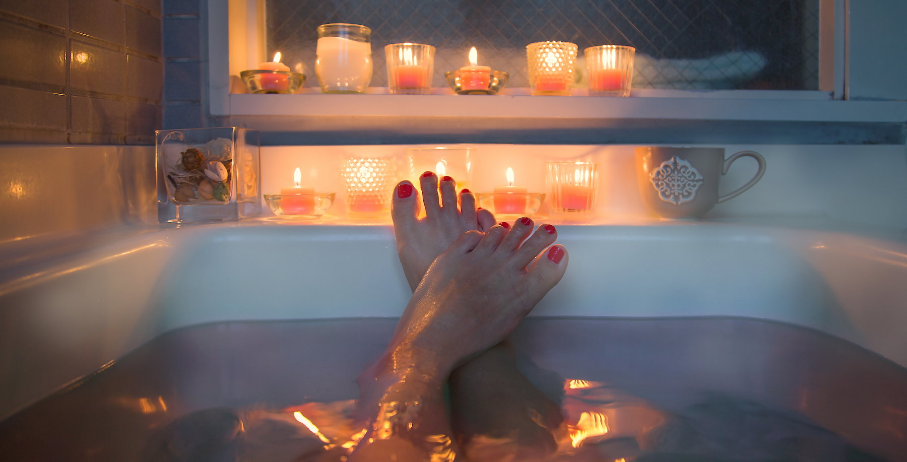 Feet in bath