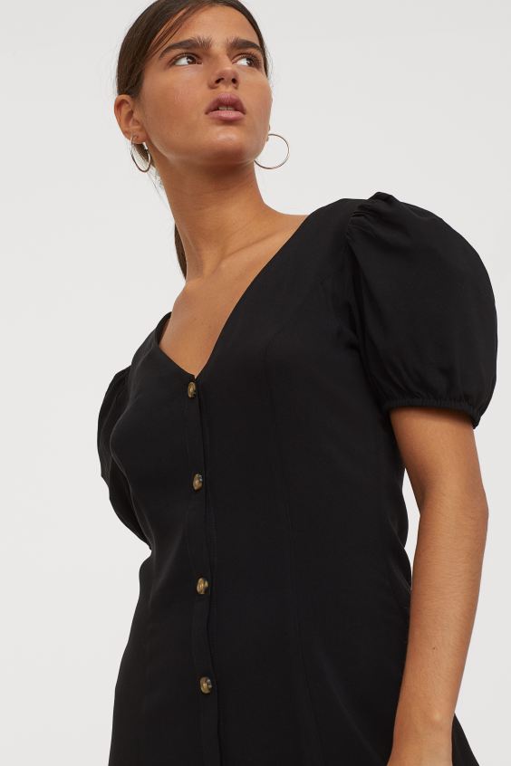 Sukienka H&M, przeceniona na 34,90 zł z 59,99 zł