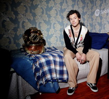 Marzycie, by Harry Styles poczytał wam do snu? Teraz to możliwe – dzięki aplikacji Calm