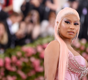 Nicki Minaj jest w ciąży! O tym, że spodziewa się dziecka poinformowała za pomocą ciążowej sesji. Zobaczcie zdjęcia