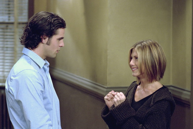 Kadr z serialu „Przyjaciele”. Ta fryzura Rachel Green robi teraz furorę!