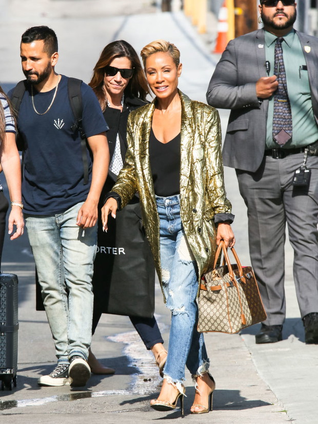 Pixie cut i Jada Pinkett Smith.