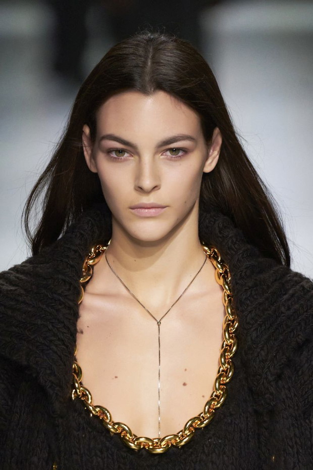 Trendy jesień-zima 2020/21: Łańcuchy / Bottega Veneta