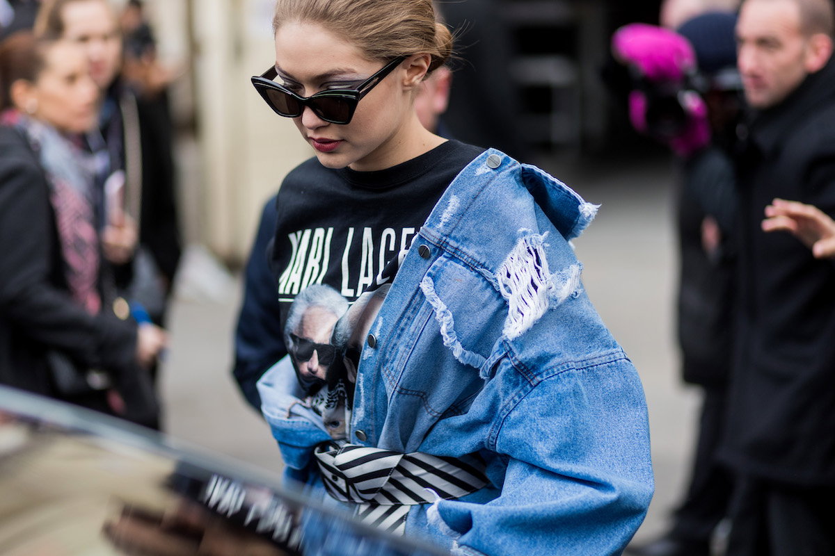 Gigi Hadid nie rozstaje się z butami, które pamiętacie z liceum. To jeden z modniejszych modeli na jesień 2020