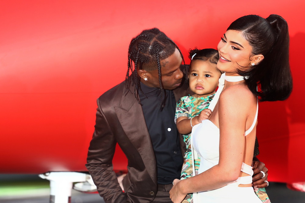 Kylie Jenner i Travis Scott wrócili do siebie! Fani podejrzewają, że para spodziewa się drugiego dziecka