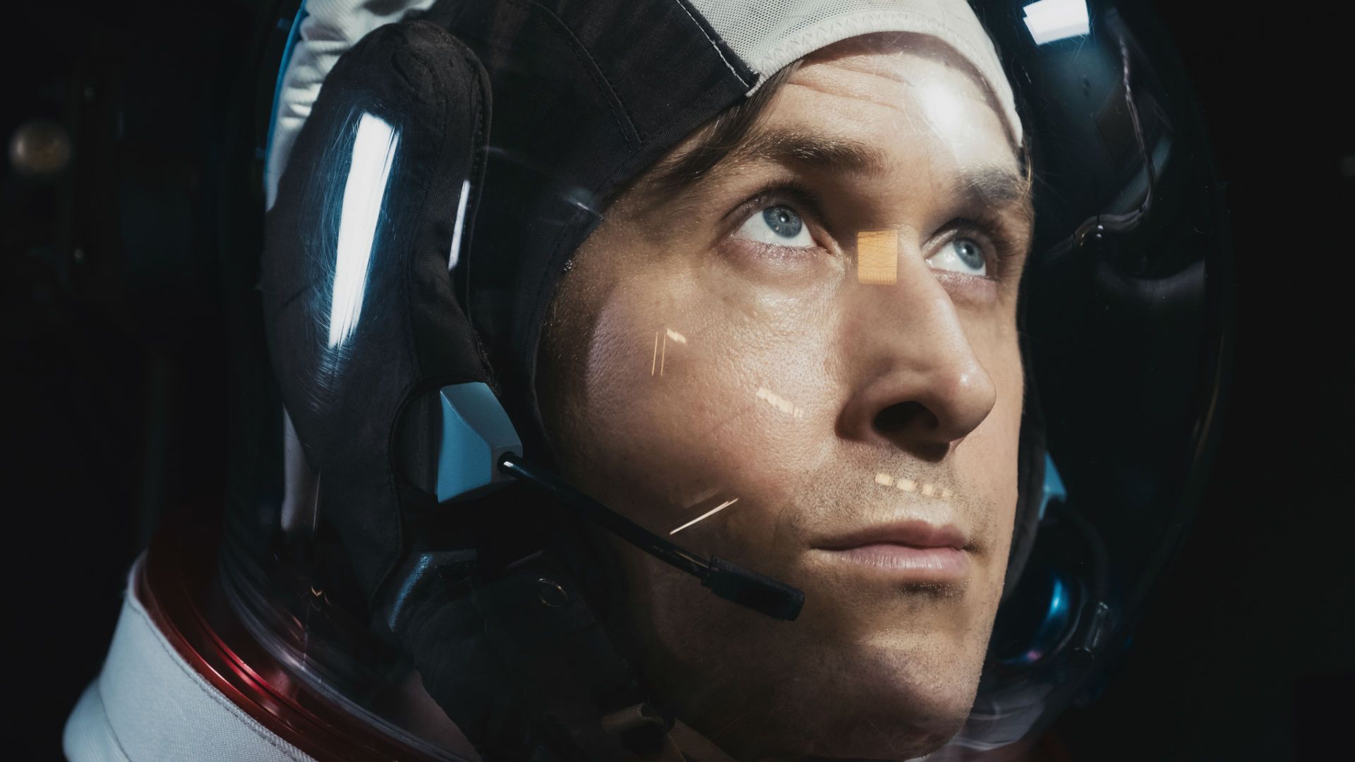 Najlepsze filmy o kosmosie, z akcją w kosmosie lub o podróżach w kosmos. Sprawdź tytuły najciekawszych filmów o wszechświecie zebrane w jednym miejscu
