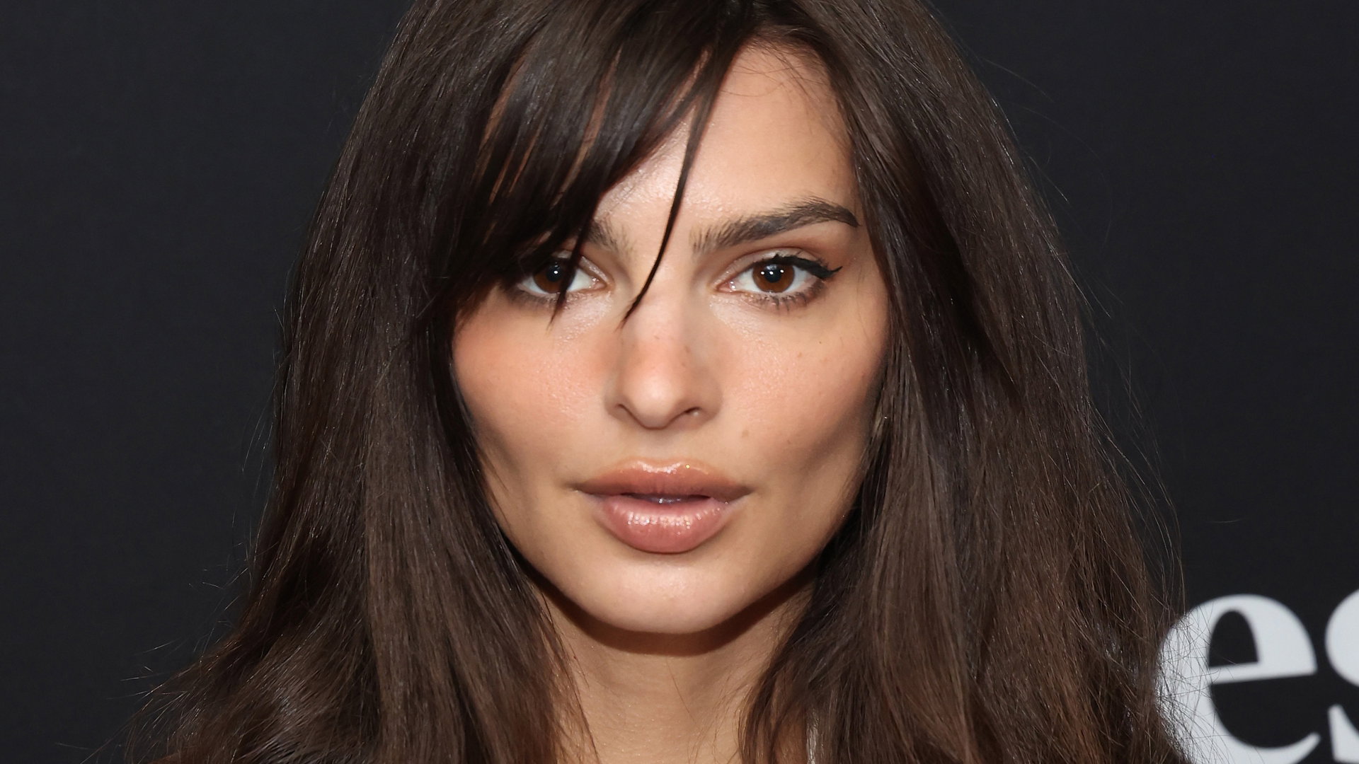 e-ratajkowski-ed9c9bb