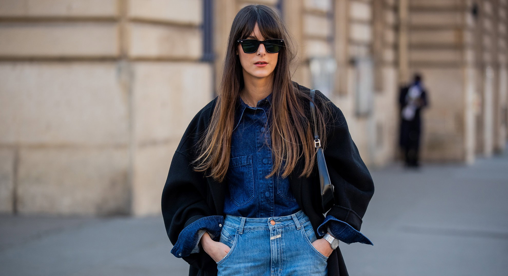 Street Style : Day Eight - Paris Fashion Week - Womenswear F/W 2022-2023