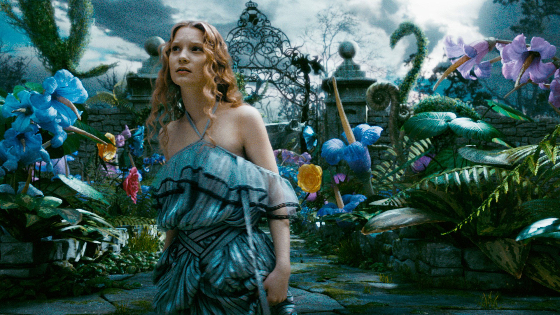 „Alicja w Krainie Czarów” (2010), reż. Tim Burton