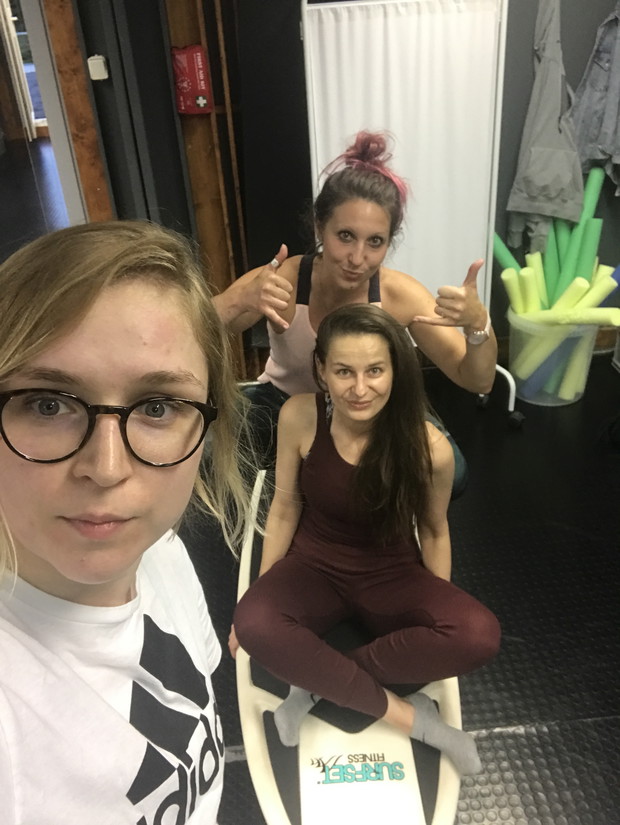Ismena Dąbrowska, Agnieszka Krzysiek i Dominika Tabaczyńska. Już po treningu SURFOFF :)