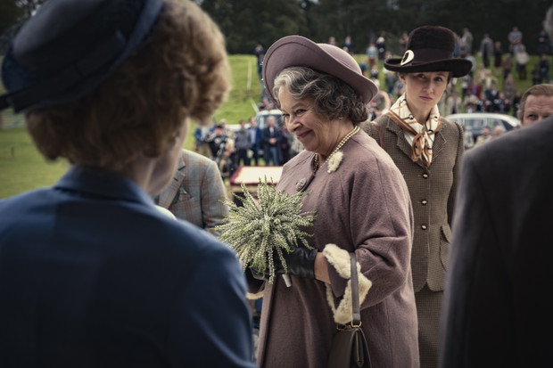 Marion Bailey, czyli serialowa Królowa Matka w 4. sezonie „The Crown”
