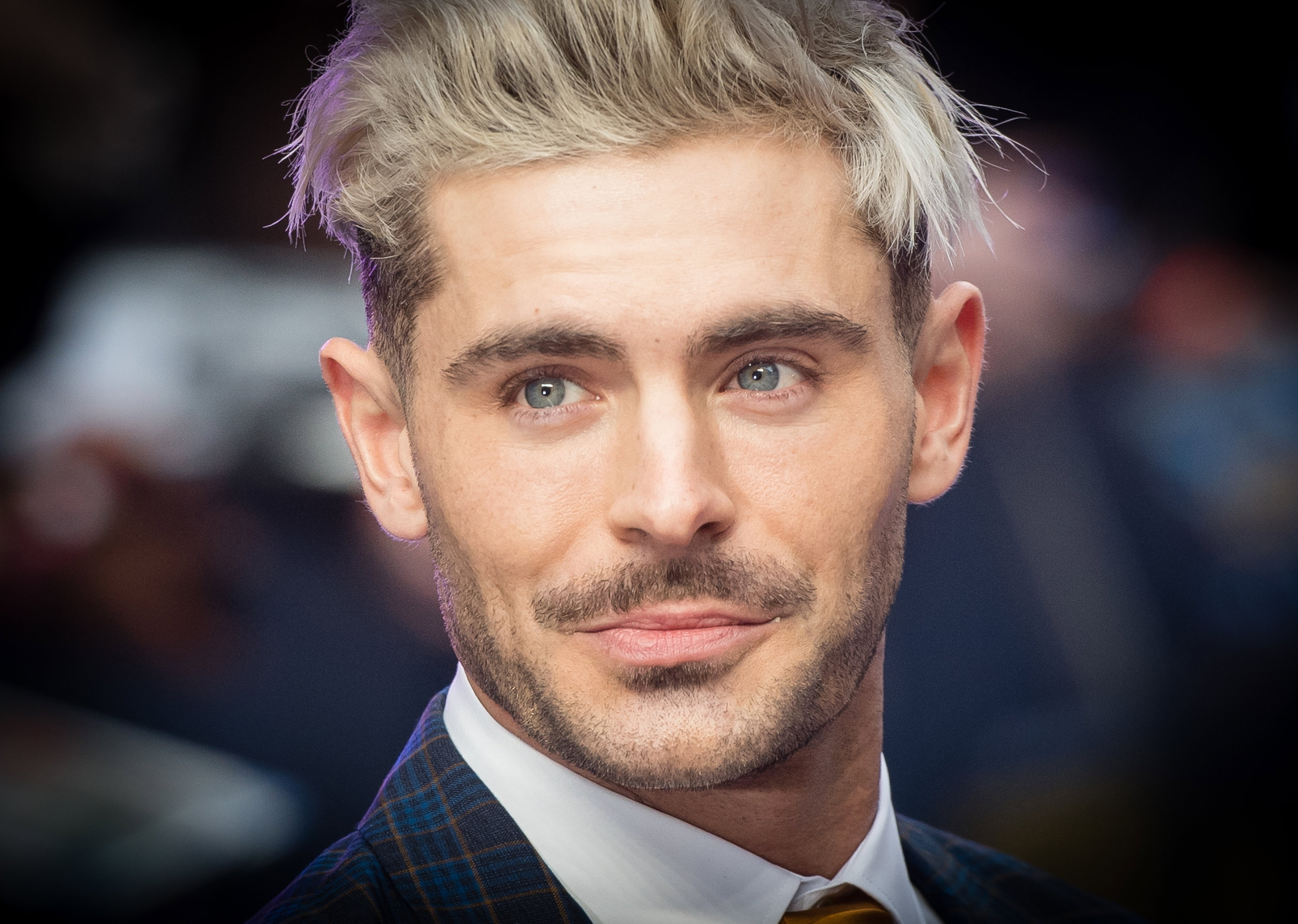 Zac Efron znów jest singlem!