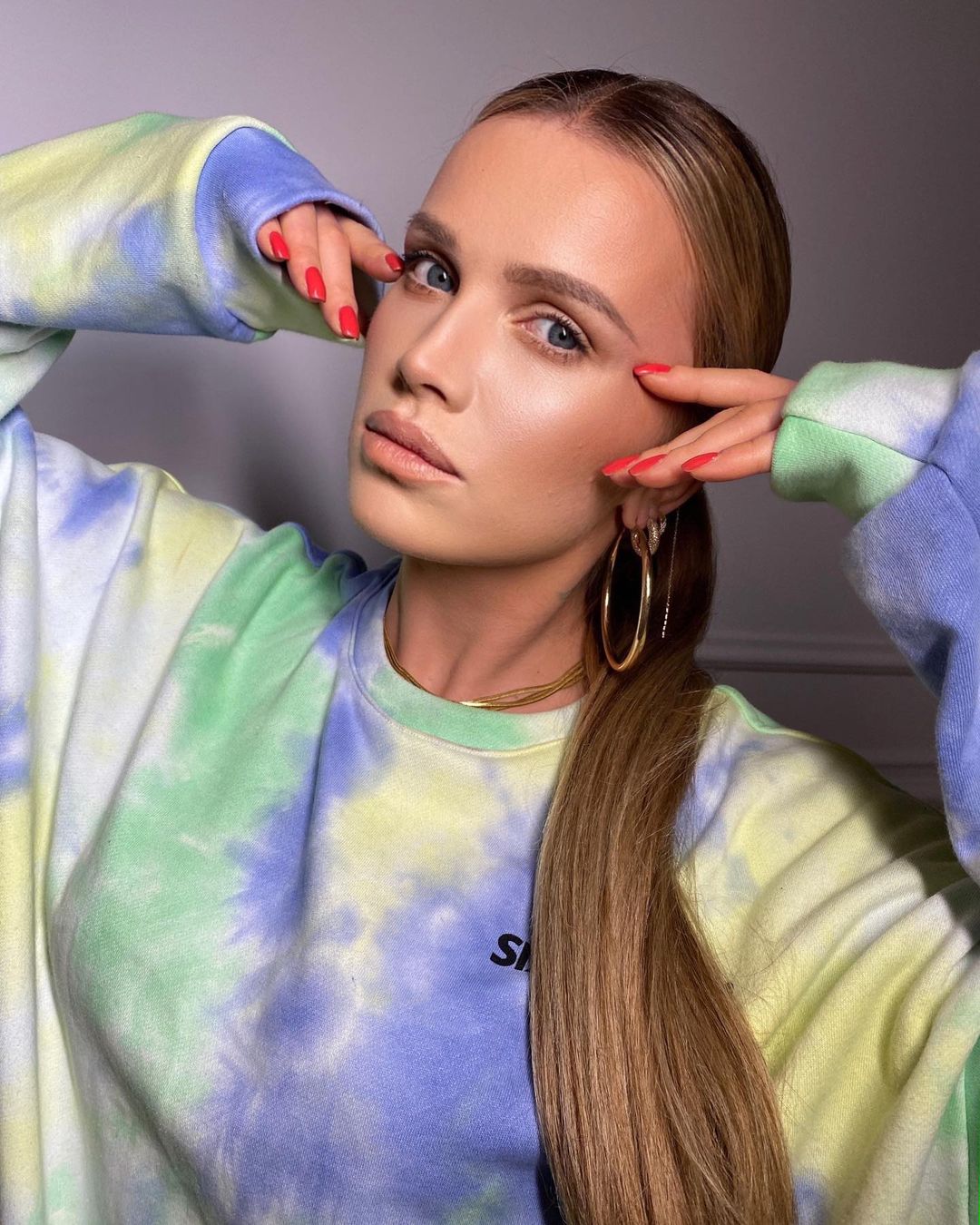 Kolejna zagraniczna gwiazda postawiła na projekt Maffashion! Tym razem ubrania z metką Eppram założyła modelka Victoria's Secret