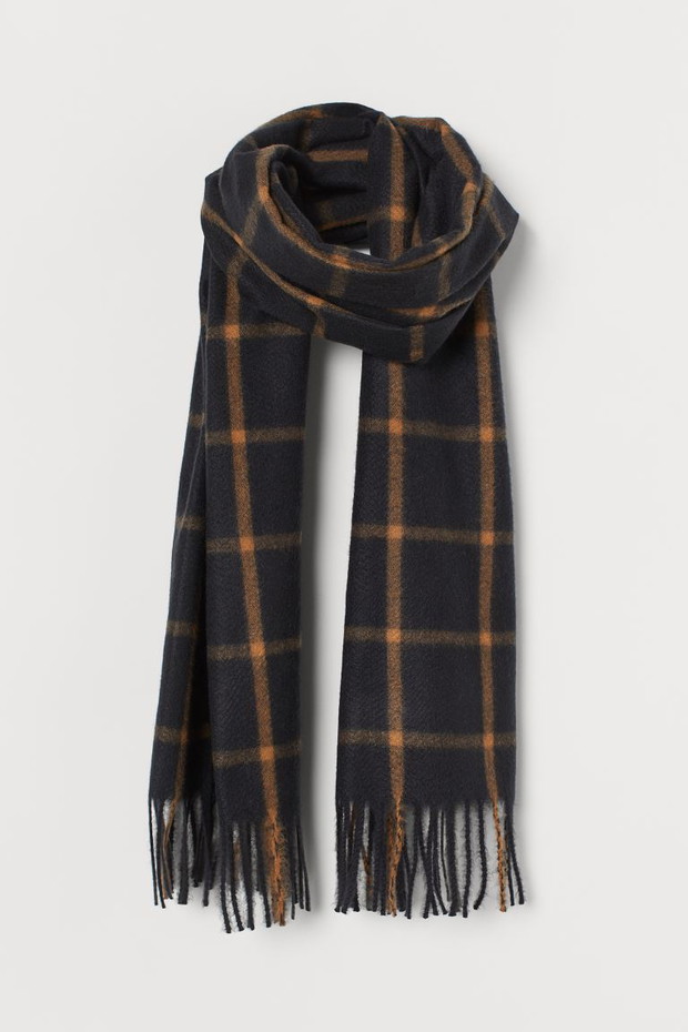 Szalik, H&M, 24,90 zł