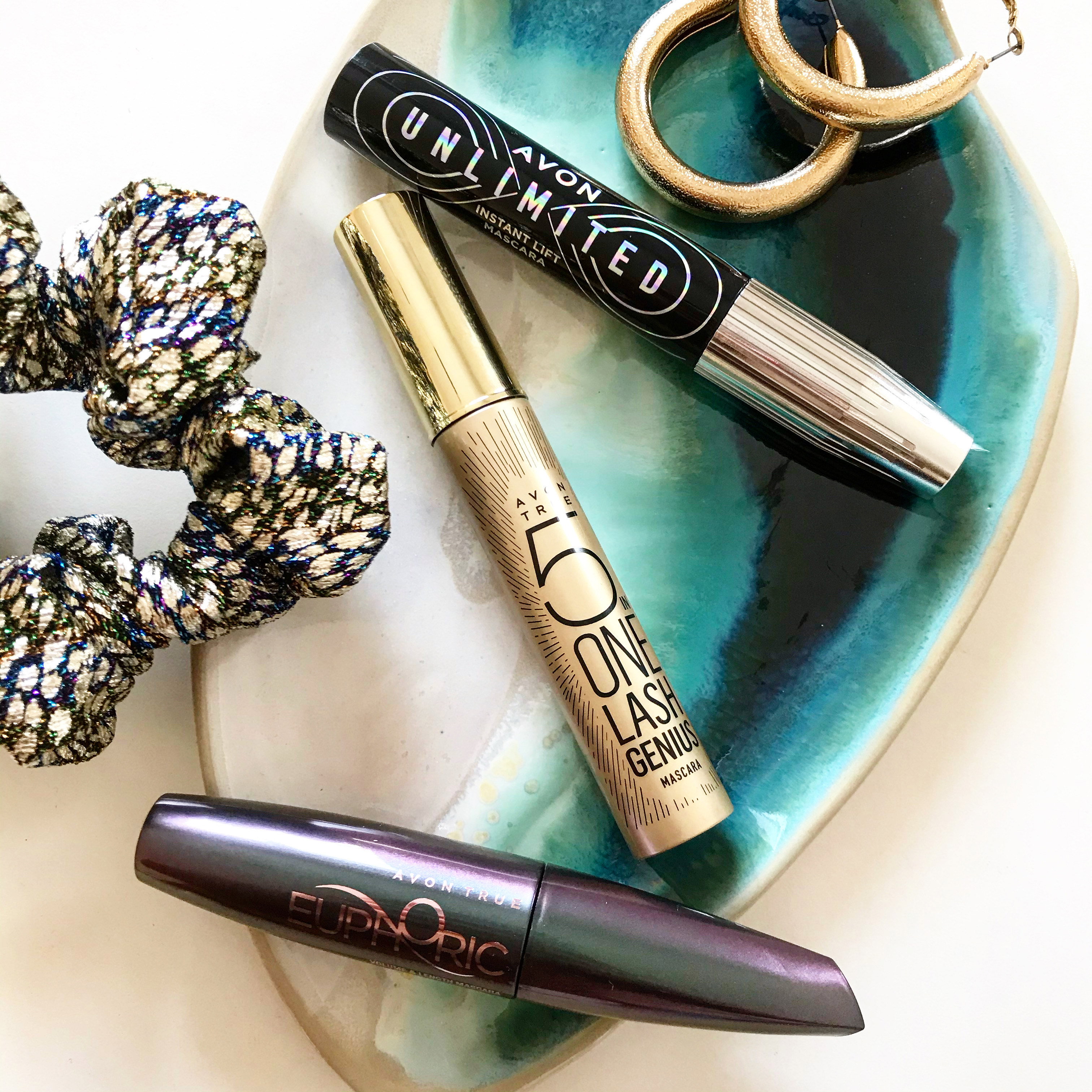 3 razy WOW, czyli przetestowałyśmy kultowe tusze do rzęs Avon: Geniusz 5w1, Euforia i Unlimited. Oto, co o nich sądzimy!