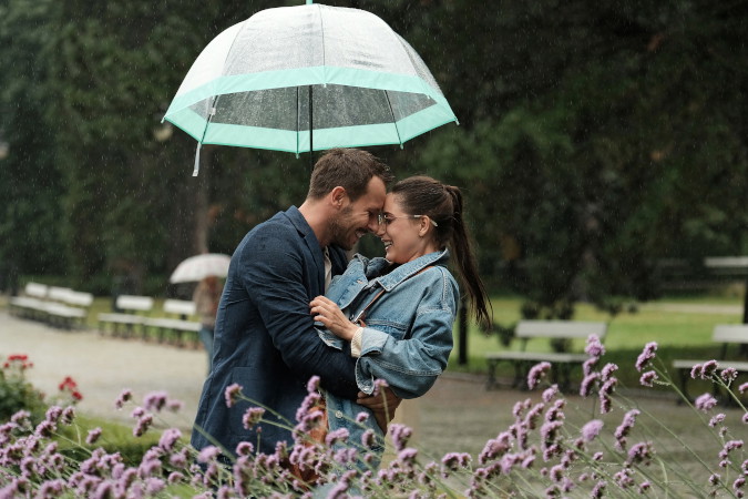 „Miłość do kwadratu”, czyli Netflix zapowiada pierwszą komedię romantyczną! O czym będzie?
