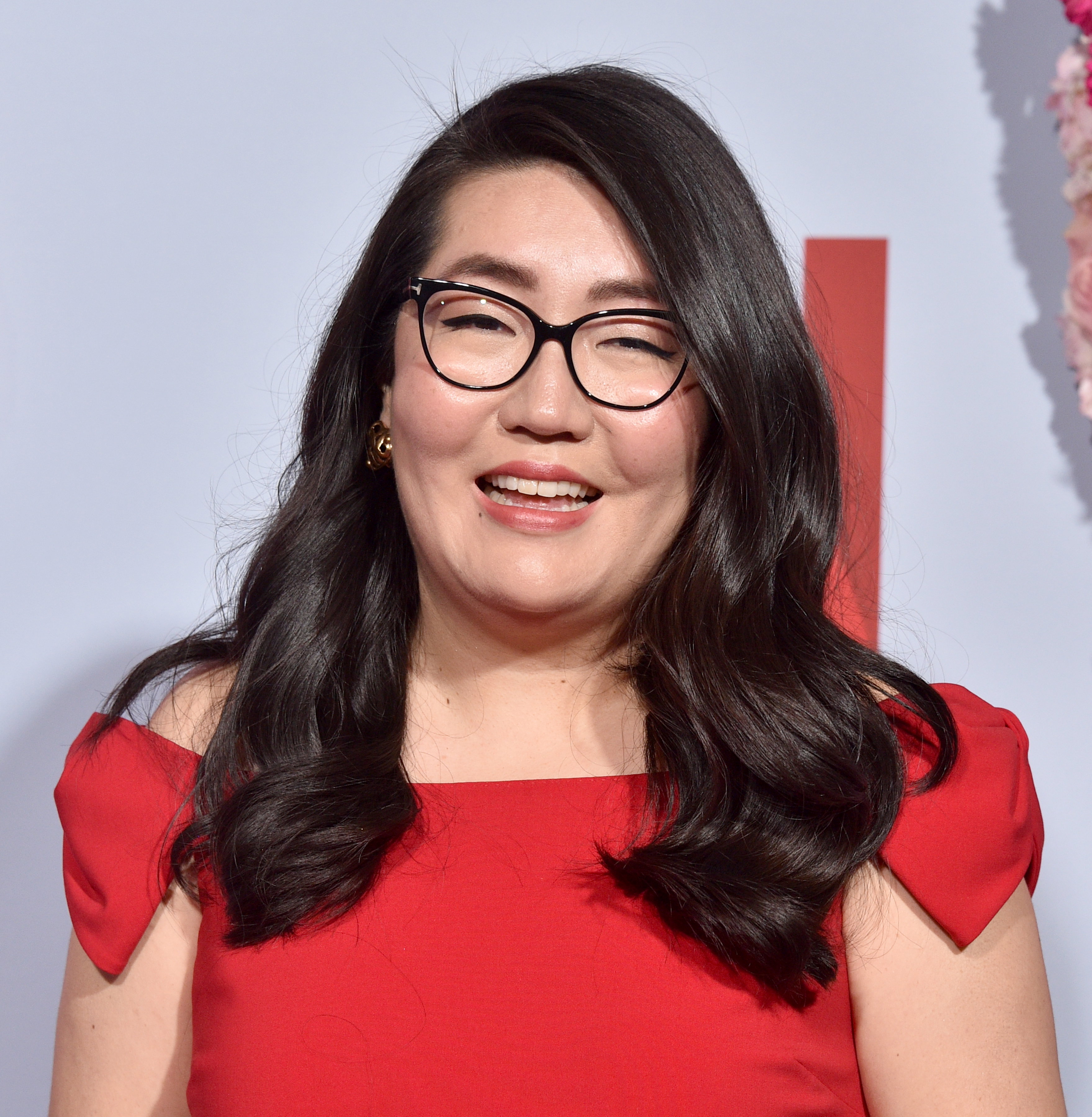 Powstanie serial na podstawie kolejnej powieści Jenny Han! Powtórzy sukces „Do wszystkich chłopców, których kochałam”?