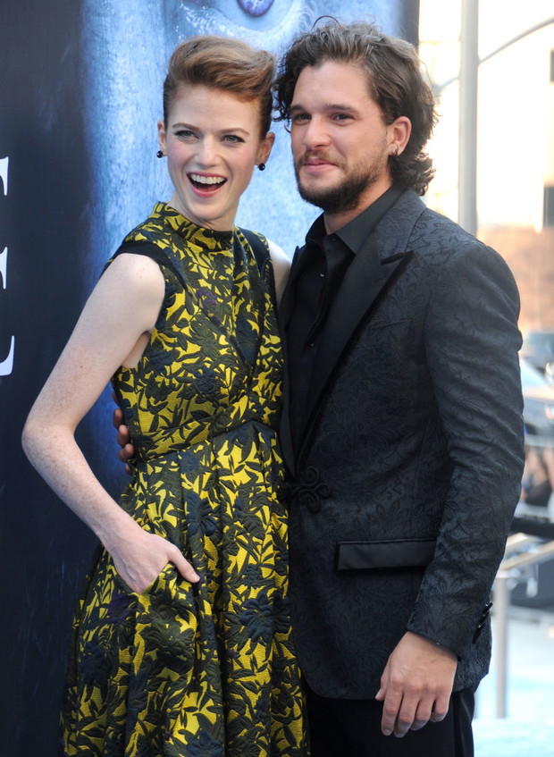 Rose Leslie i Kit Harrington.