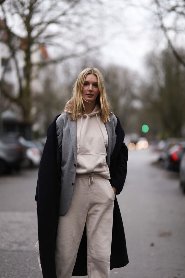 Street Style - Hamburg - January 14, 2021