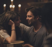 Jamie Dornan i Shailene Woodley w filmie „Coś się kończy, coś zaczyna”