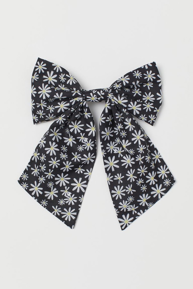 Spinka z kolekcji „Do wszystkich chłopców, których kochałam” x H&M, 24,99 zł