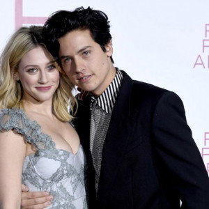 Cole Sprouse również zabrał głos w sprawie rozstania z Lili Reinhart. Jego słowa wzruszą Was do łez