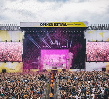 OPENER_17-Charli-XCX-mmurawski-_SM70117