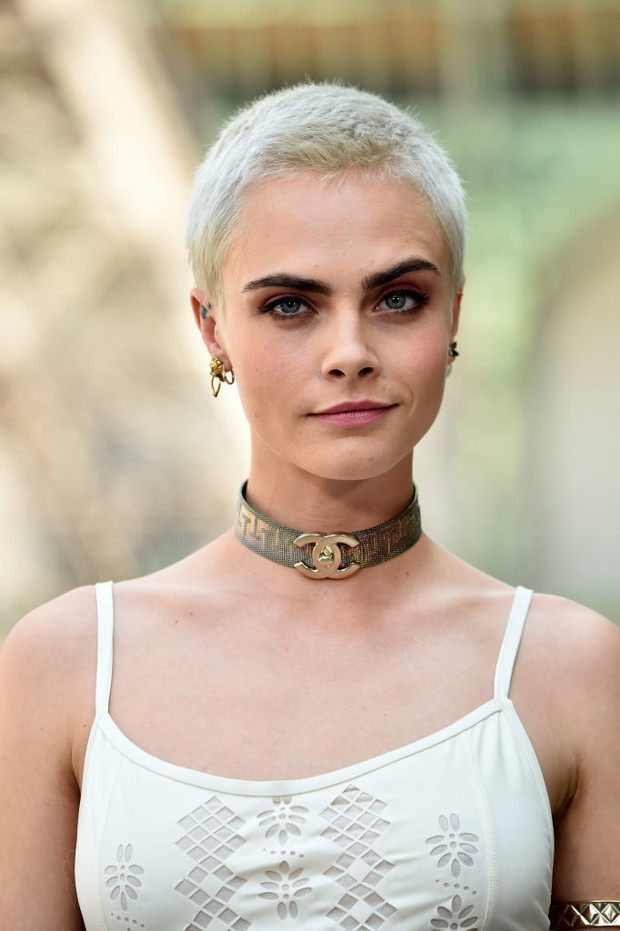 Krótkie fryzury - inspiracje. Cara Delevingne