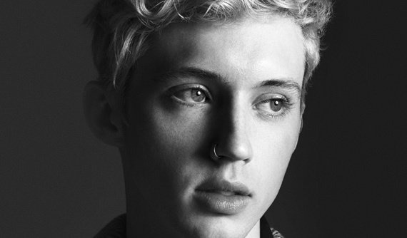 841-570x335_troye
