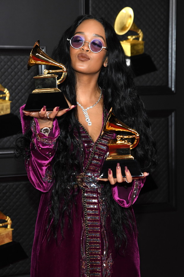 H.E.R. Grammy 2021
