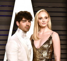 Sophie Turner i Joe Jonas zostali rodzicami. Znamy płeć i imię dziecka