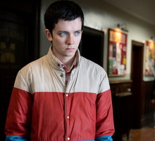 Co wydarzy się w 3. sezonie „Sex Education”? Asa Butterfield, czyli serialowy Otis zdradza szczegóły!