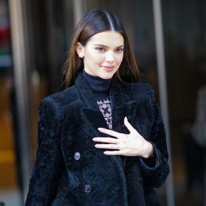 To ulubiony balsam do ust Kendall Jenner! Teraz możesz kupić go taniej