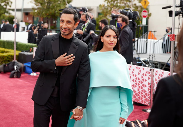 Riz Ahmed i jego żona Fatim Farheen Mirza na 93. ceremonii wręczenia Oscarów