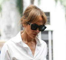 jlo-6b824cc