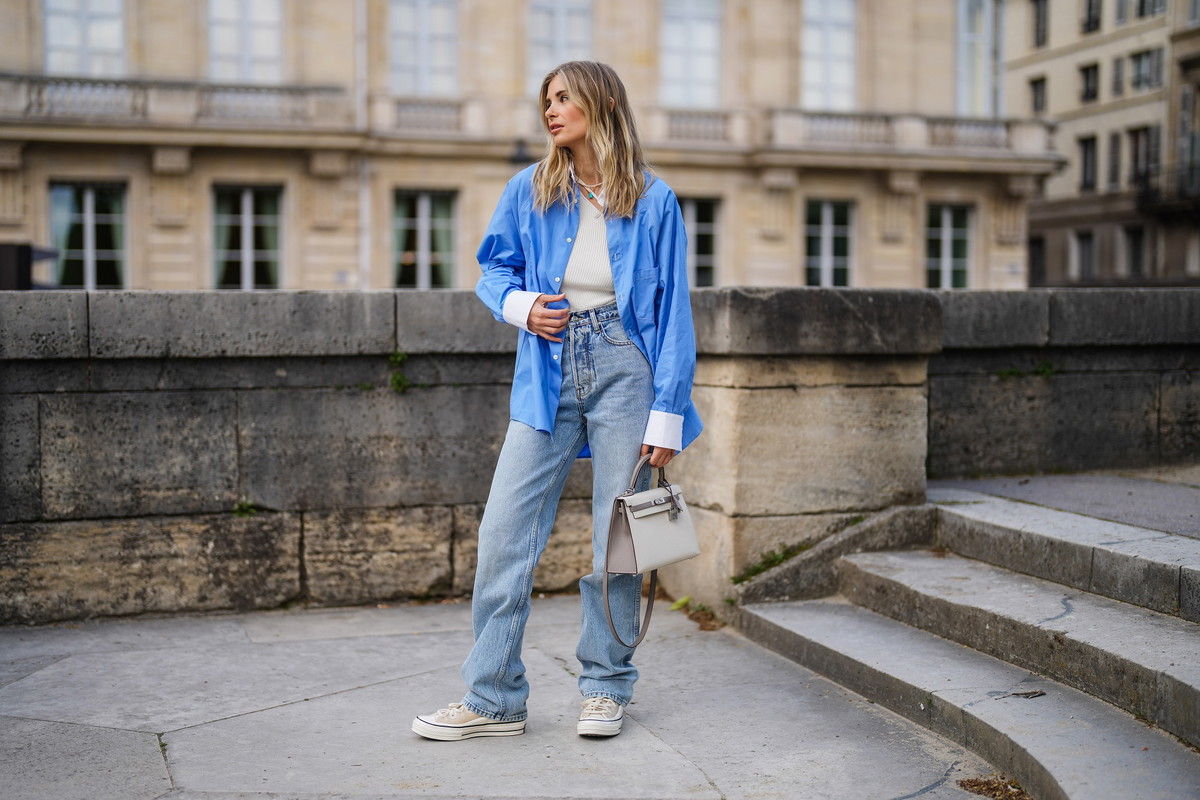 Jak stylizować jeansy wide-leg?