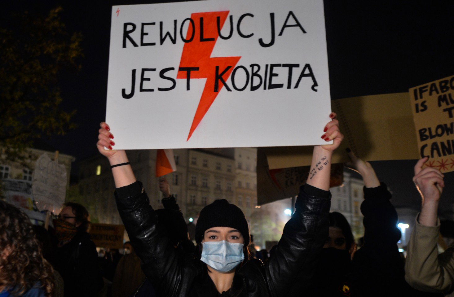 Licealistka wyrzucona ze szkoły za udział w Strajku Kobiet