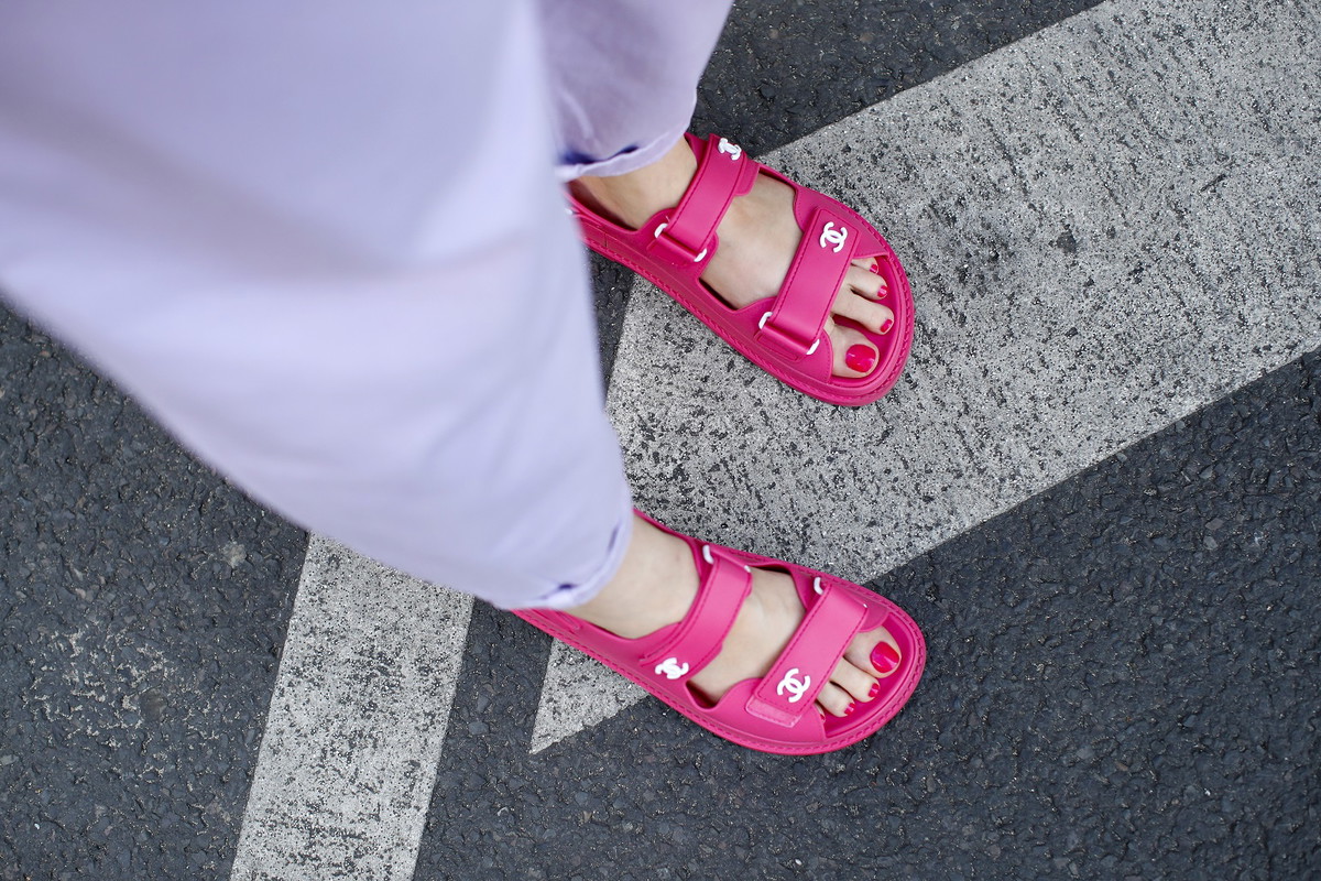 Pedicure hybrydowy - jak do prawidłowo wykonać?