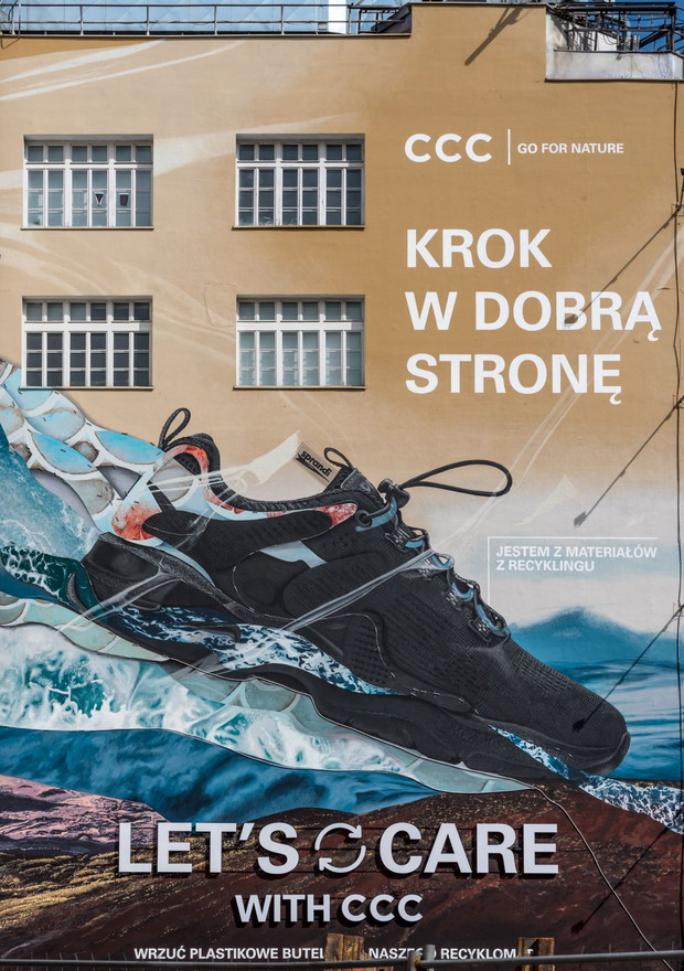 Let's care with CCC – wyjątkowy mural w centrum Warszawy