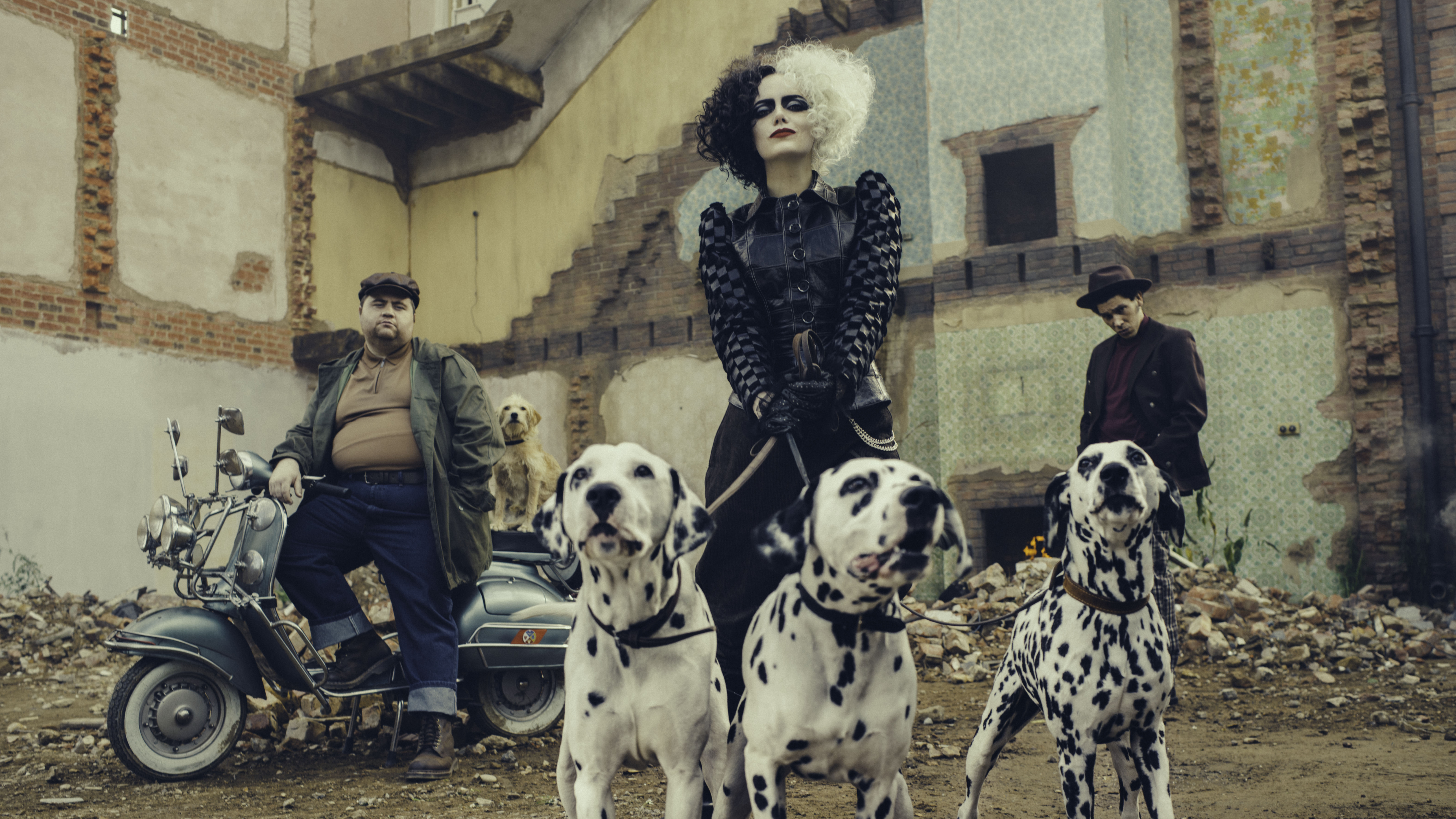 „Cruella” zachwyca stylem i rozmachem