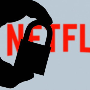Koniec dzielenia się kontem ze znajomymi? Netflix testuje nową funkcję, która ma to ograniczyć