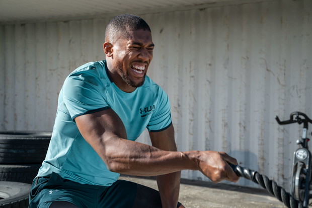 FEEL ICE COLD – innowacyjna technologia ISO-CHILL od Under Armour