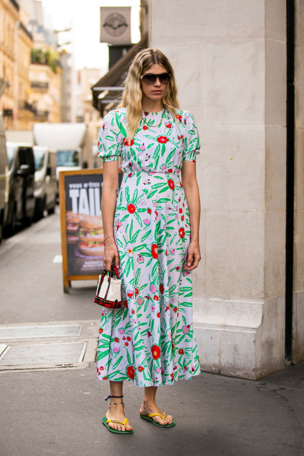 Street Style : Paris Fashion Week -Haute Couture Fall/Winter 2019/2020 : Day Two