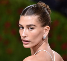 hailey-bieber2-0d98ac1
